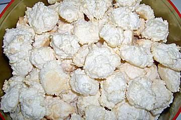 kokosbusserl.jpg kokosbusserl.jpg