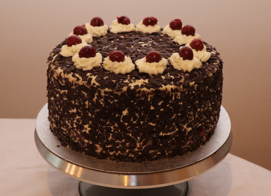 schwarzwaelder_kirschtorte.png schwarzwaelder_kirschtorte.png