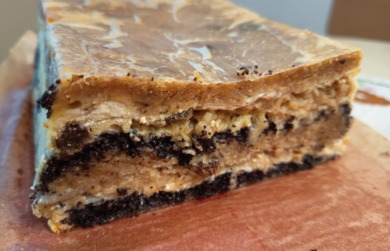 195313_prekmurska_gibanica.png 195313_prekmurska_gibanica.png