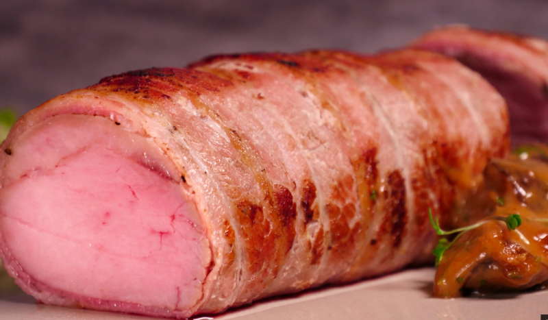 092747_schweinefilet_im_speckmantel.png 092747_schweinefilet_im_speckmantel.png